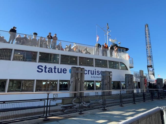 Statue City Cruises（自由の女神像へのフェリー）