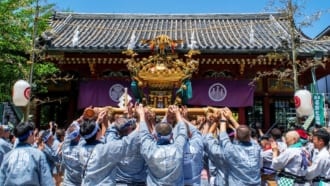 東京　浅草の三社祭