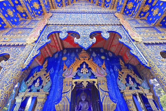 チェンライのブルー・テンプル「ワット・ロンスアテン」