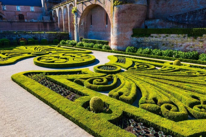 ベルビ宮殿の庭園（世界遺産：アルビの司教都市）