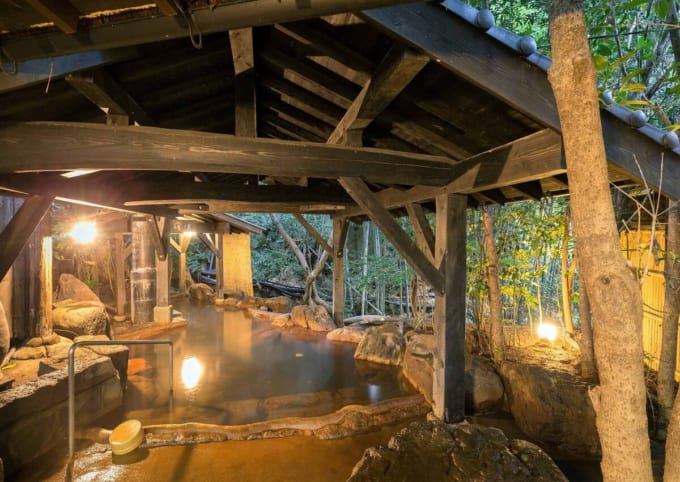 黒川温泉「旅館わかば」露天風呂