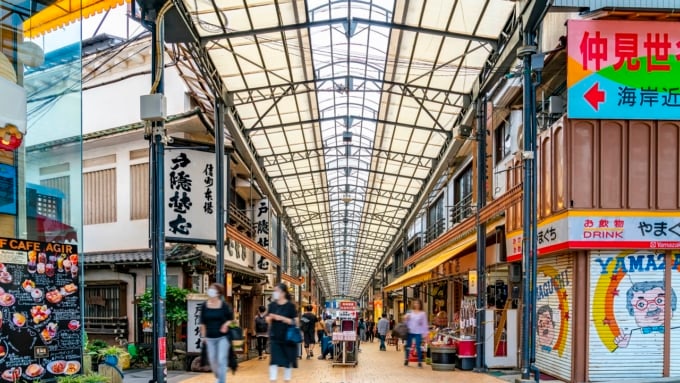 熱海の仲見世通り商店街