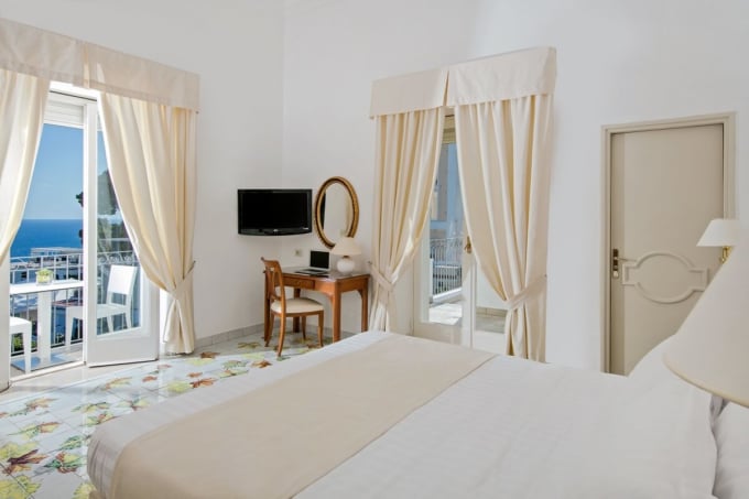 イタリア　カプリ島　ホテル シレーネ