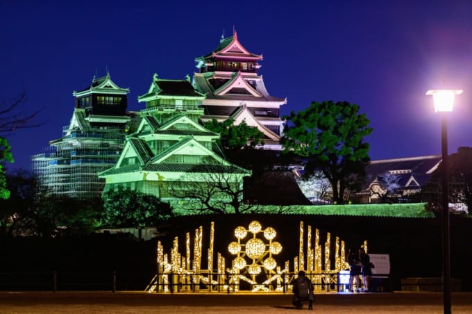 ライトアップされた熊本城