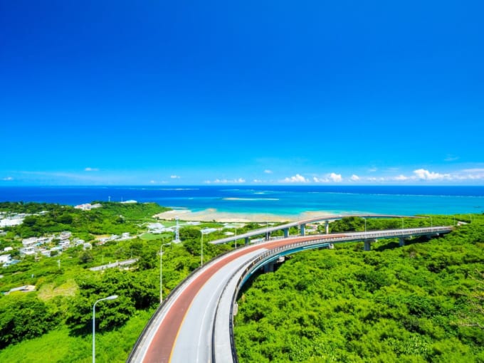ニライカナイ橋（沖縄本島南部）