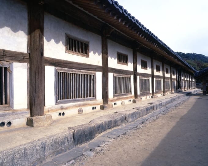 海印寺蔵経板殿『高麗大蔵経（八万大蔵経）』【韓国の世界遺産】