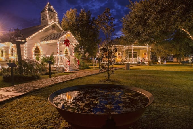 アケーディアン・ビレッジ