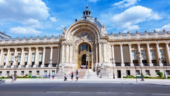 1900年のパリ万博万国博覧会に建てられた美術館「プティ・パレ」