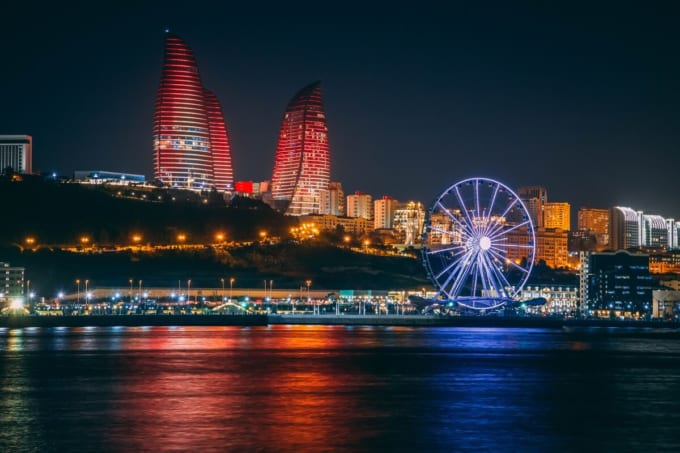 フレイム・タワー（アゼルバイジャン）