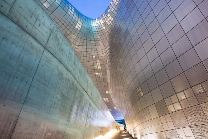 東大門デザインプラザ（DDP）