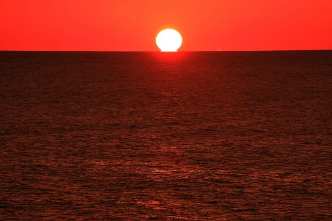 うみてらす名立から見る夕日