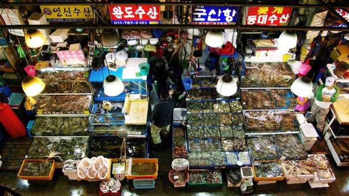 鷺梁津（ノリャンジン）水産市場