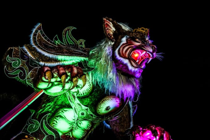 ニュピ前日の山車