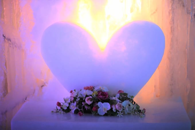 まほら岩手「氷の世界」氷の洞窟