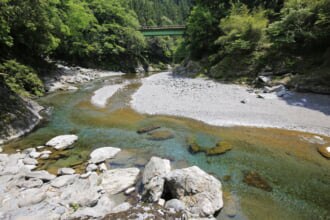 穴吹川TOP画イメージ