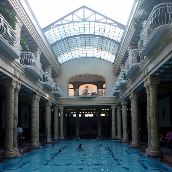 ゲッレールト温泉（ブダペスト）