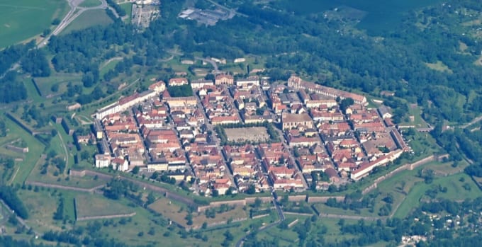 ヌフ・ブリザック「ヴォーバンの防衛施設群」世界遺産