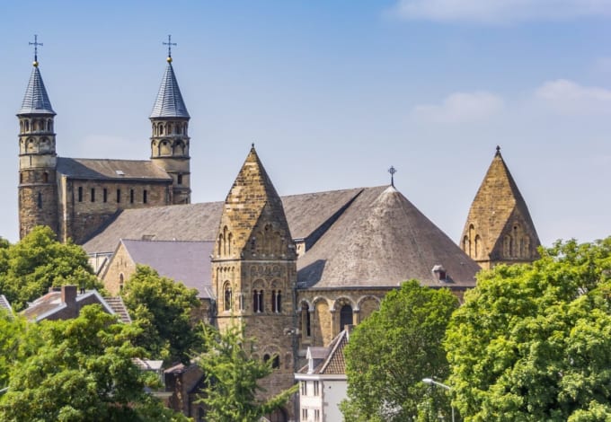 マーストリヒト聖母教会（オランダ）