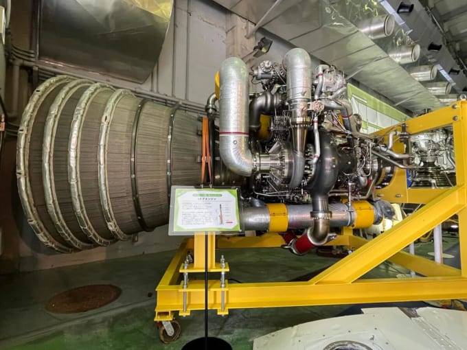 ロケットガレージ（種子島宇宙センター施設案内ツアー）