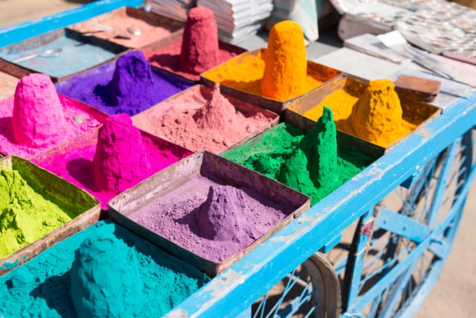 ホーリー祭 インド 危険