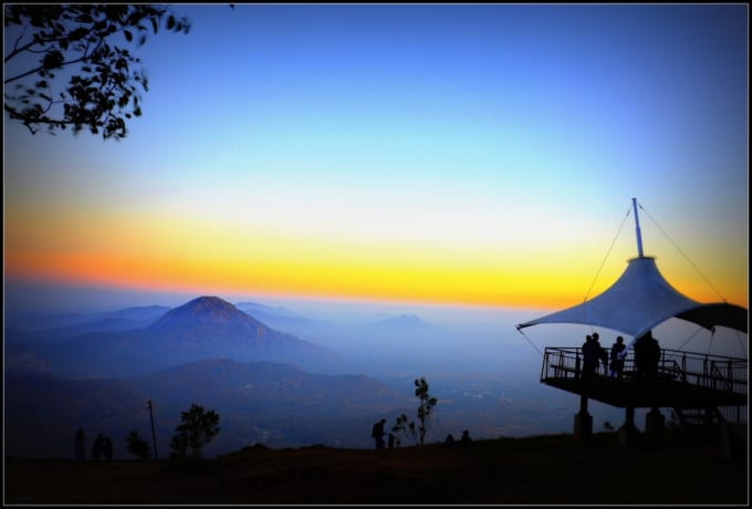 ナンディ・ヒルズ（インド）