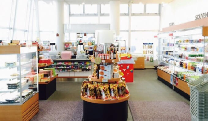 売店「SEAちゃん青森店」（津軽海峡フェリー　青森フェリーターミナル内）