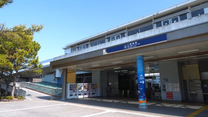 シーサイドライン「八景島駅」