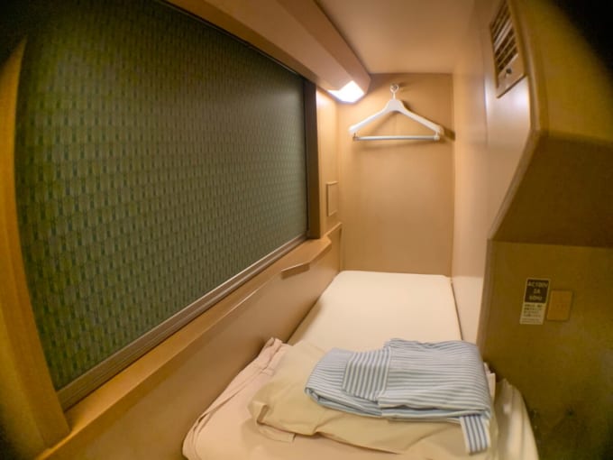 サンライズ出雲・瀬戸　寝台ソロ下段
