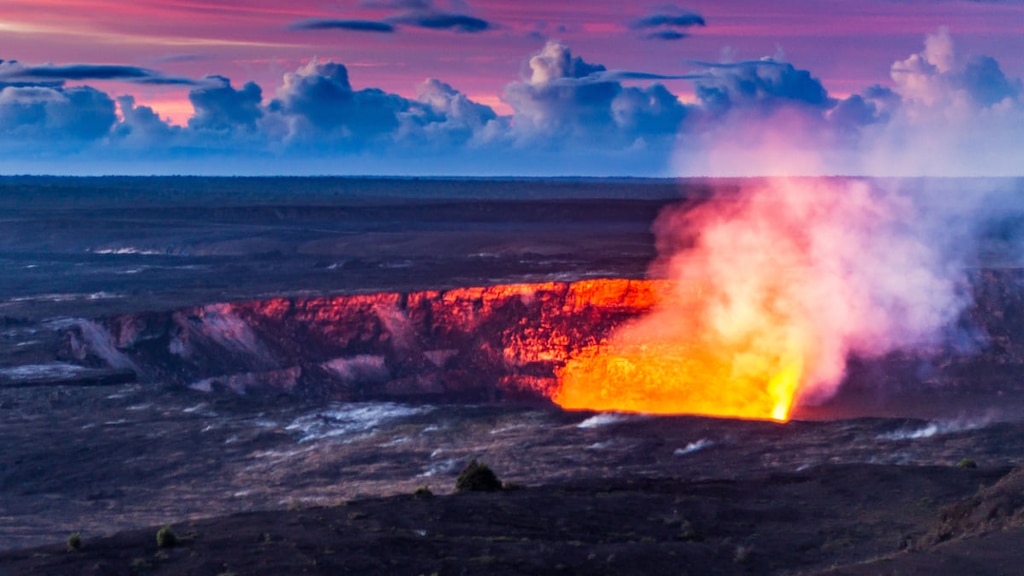 今も活動中の火山を体感！安全に観光できる世界遺産「ハワイ火山国立公園」