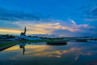 タイのプッタモントンにあるプッタモントン公園の風景