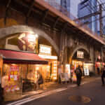 【ビジネスマンで賑わう街】新橋のおすすめカプセルホテルまとめ！