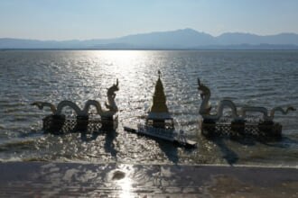 タイの淡水湖のパヤオ湖の美しい景色