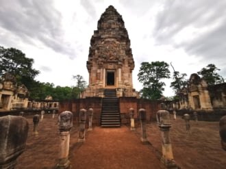 タイのサケーオにあるクメール寺院