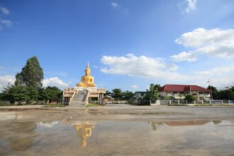 タイのノンタブリ県バンブアトン地区のタイの寺院