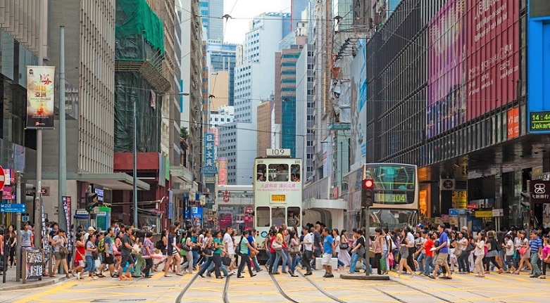 街歩きを楽しもう！香港の中心地・中環にある露店街をご紹介