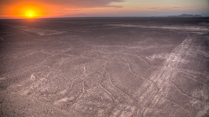 ペルー世界遺産、謎だらけのナスカとパルパの地上絵を見に行こう！