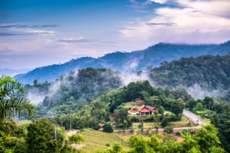 タイ北部、ナン県の国立公園の美しい風景