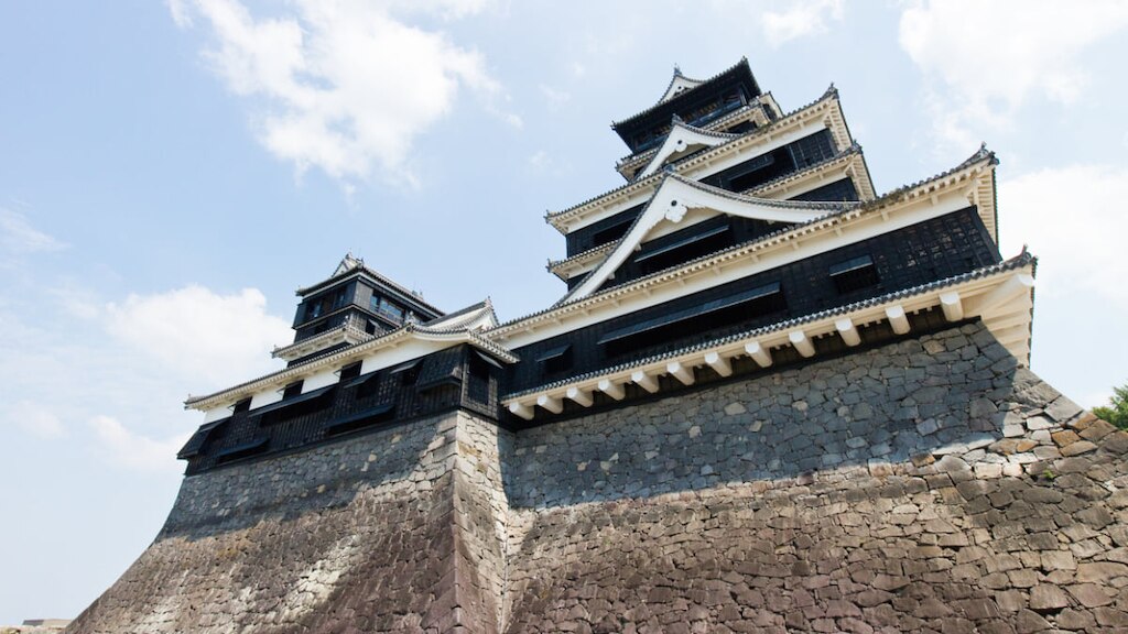 地震被害からの復興を目指す熊本城！その観光の最新情報をお伝えします