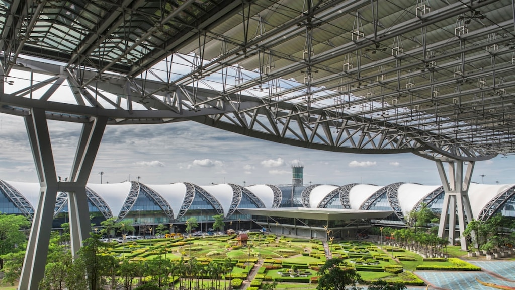 【空港までのアクセス抜群】バンコクにあるスワンナプーム国際空港のおすすめホテル10選！