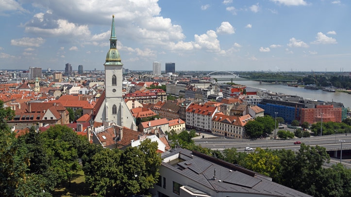 隠れた特産・名産が多いスロバキアでショッピングを楽しもう! skyticket 観光ガイド