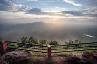 タイ シーサケートのパー・モーイデーン