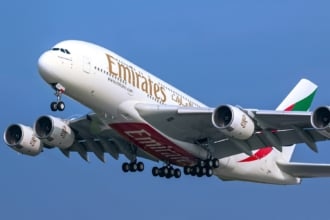 エミレーツ航空のA380型飛行機