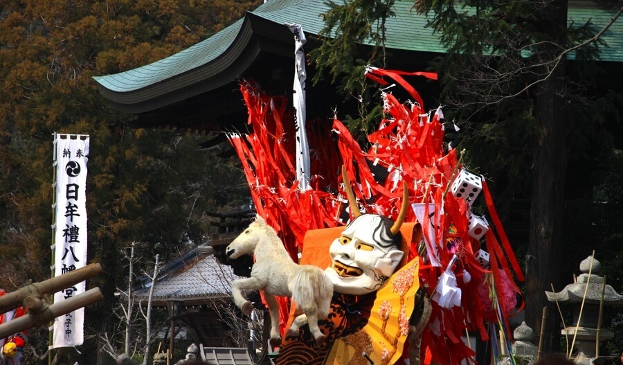 奇祭「左義長まつり」は必見！滋賀県近江八幡市の伝統的なお祭り6選