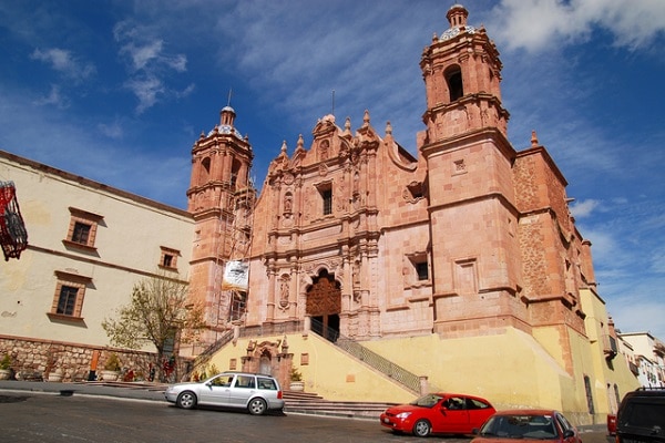 メキシコの世界遺産サカテカス！銀山で発展したピンクの街を紹介