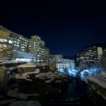夜の美しい定山渓温泉街