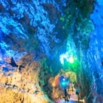 龍泉洞は神秘的