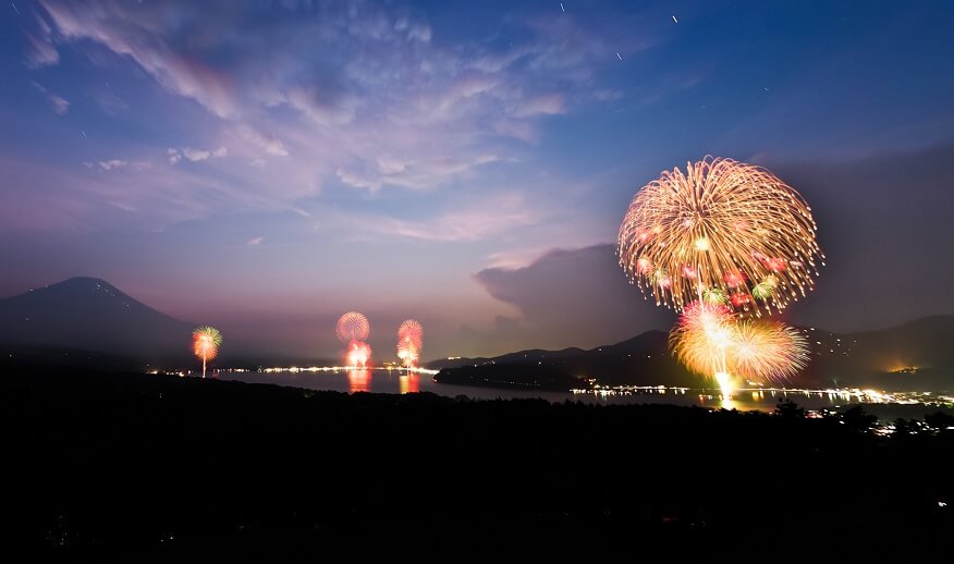 富士山が見える山中湖で花火を見よう！山梨県山中湖村のお祭り4選！