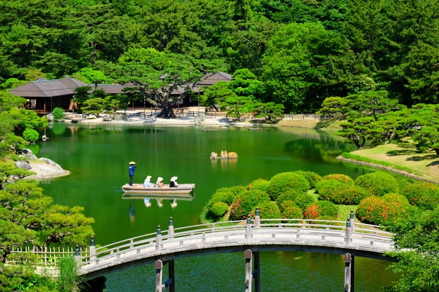古き良き日本を優雅に感じよう！栗林公園と敷地内の観光スポット5選