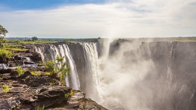 ザンビアとジンバブエの世界遺産・ヴィクトリアの滝を楽しもう！