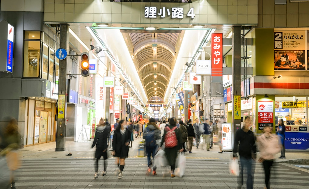 レトロな狸小路商店街は見どころ満載！札幌のディープな観光スポット